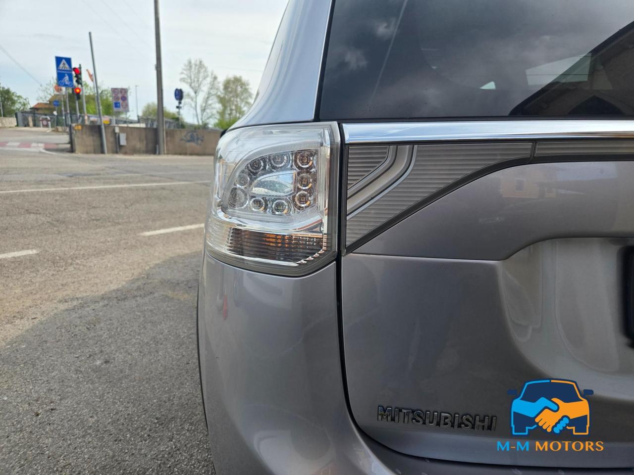 Mitsubishi Outlander phev 2.0 Instyle Diamond 4wd