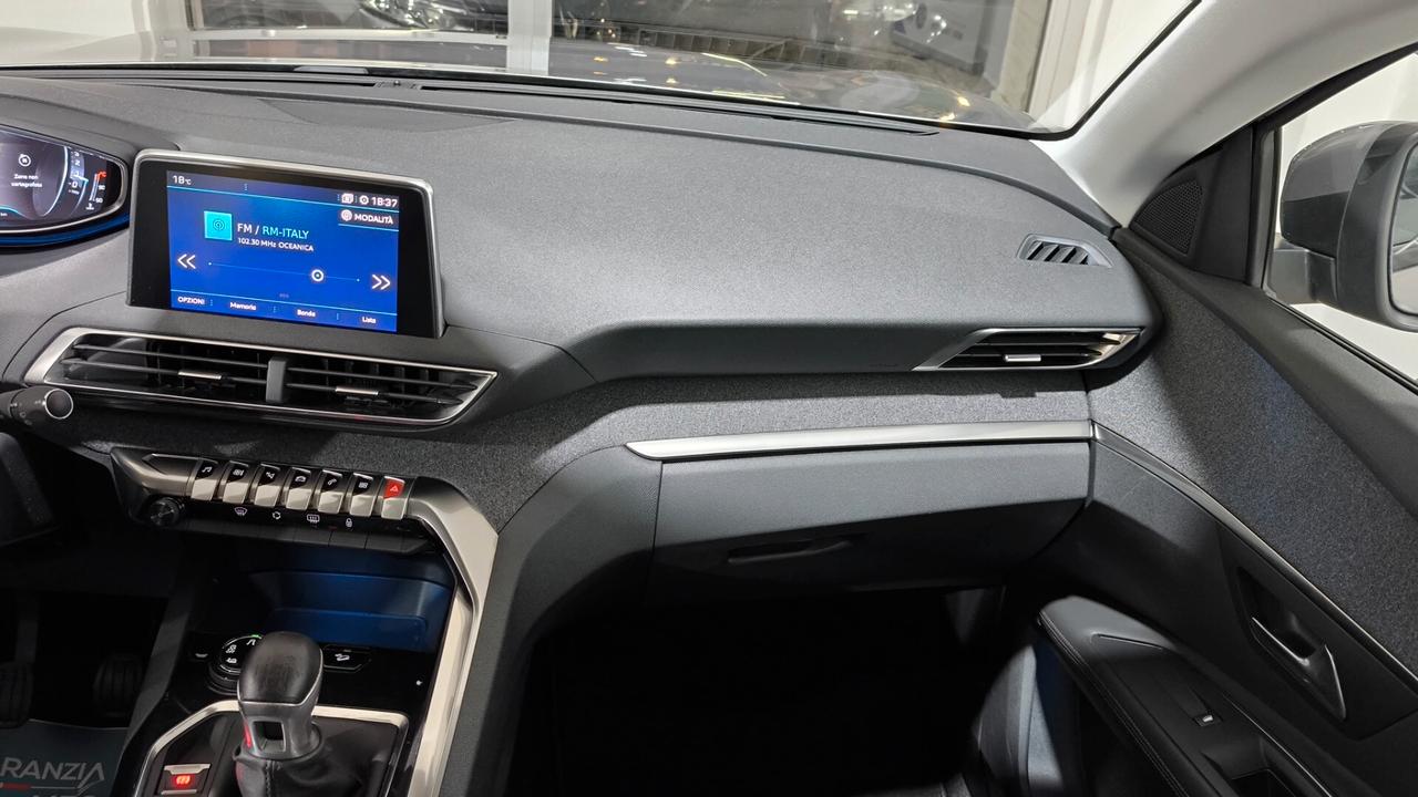 Peugeot 3008 BlueHDi 120 S&S Allure