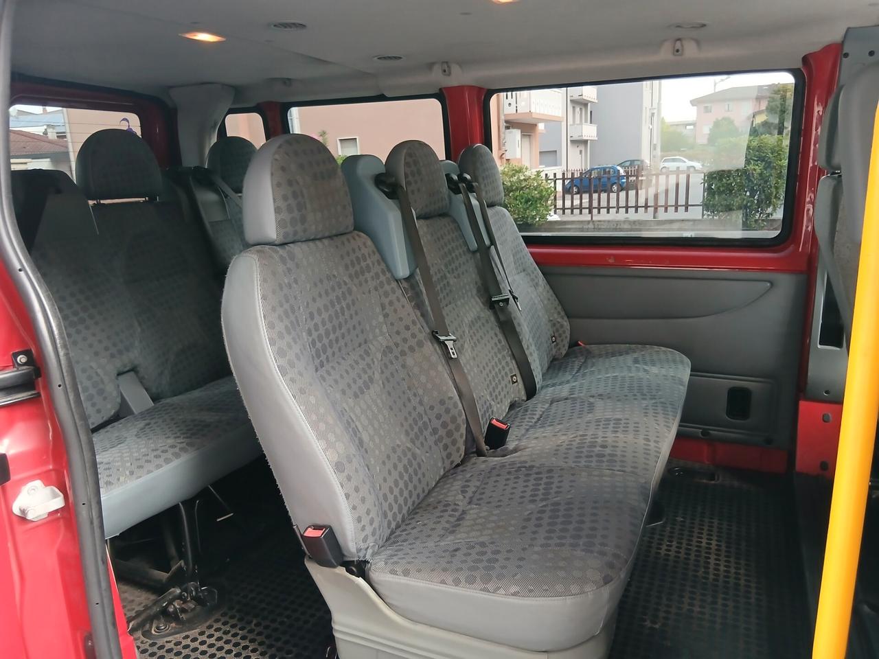 Ford Transit Tourneo 2.2 Cdti 86 cv 9 posti KIT distibuzione appena cambiato