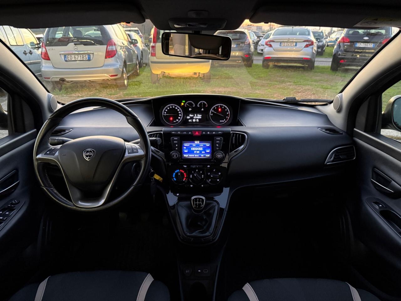 Lancia Ypsilon 1.2 - 5 PORTE|UNIPRO|