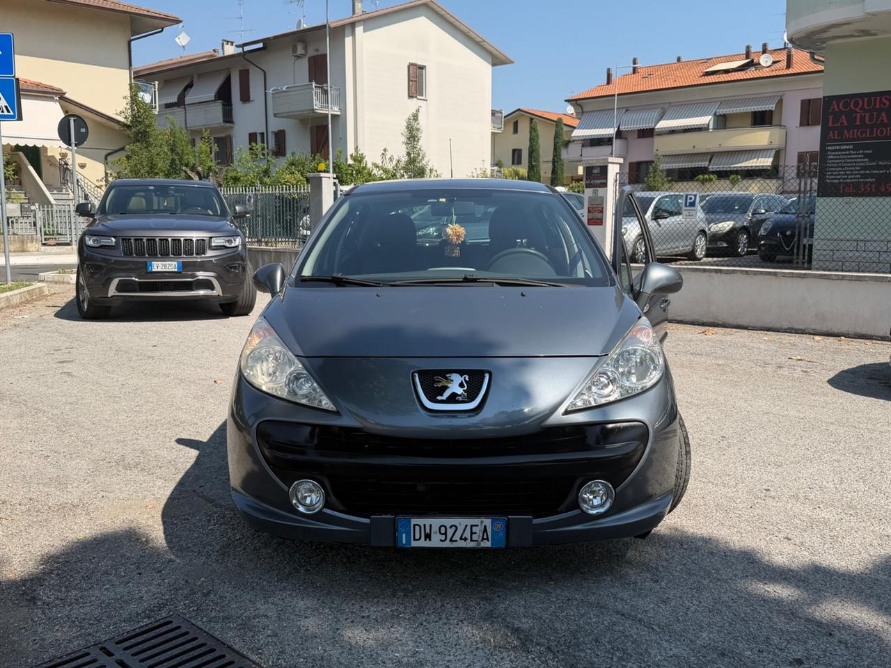 Peugeot 207 1.4 8V 75CV 5p. Energie Sport ECO GPL