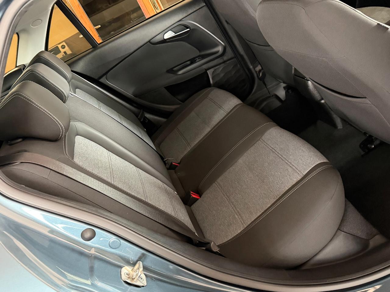 Fiat Tipo SW 1.6 M.JET 130 cv. CROSS