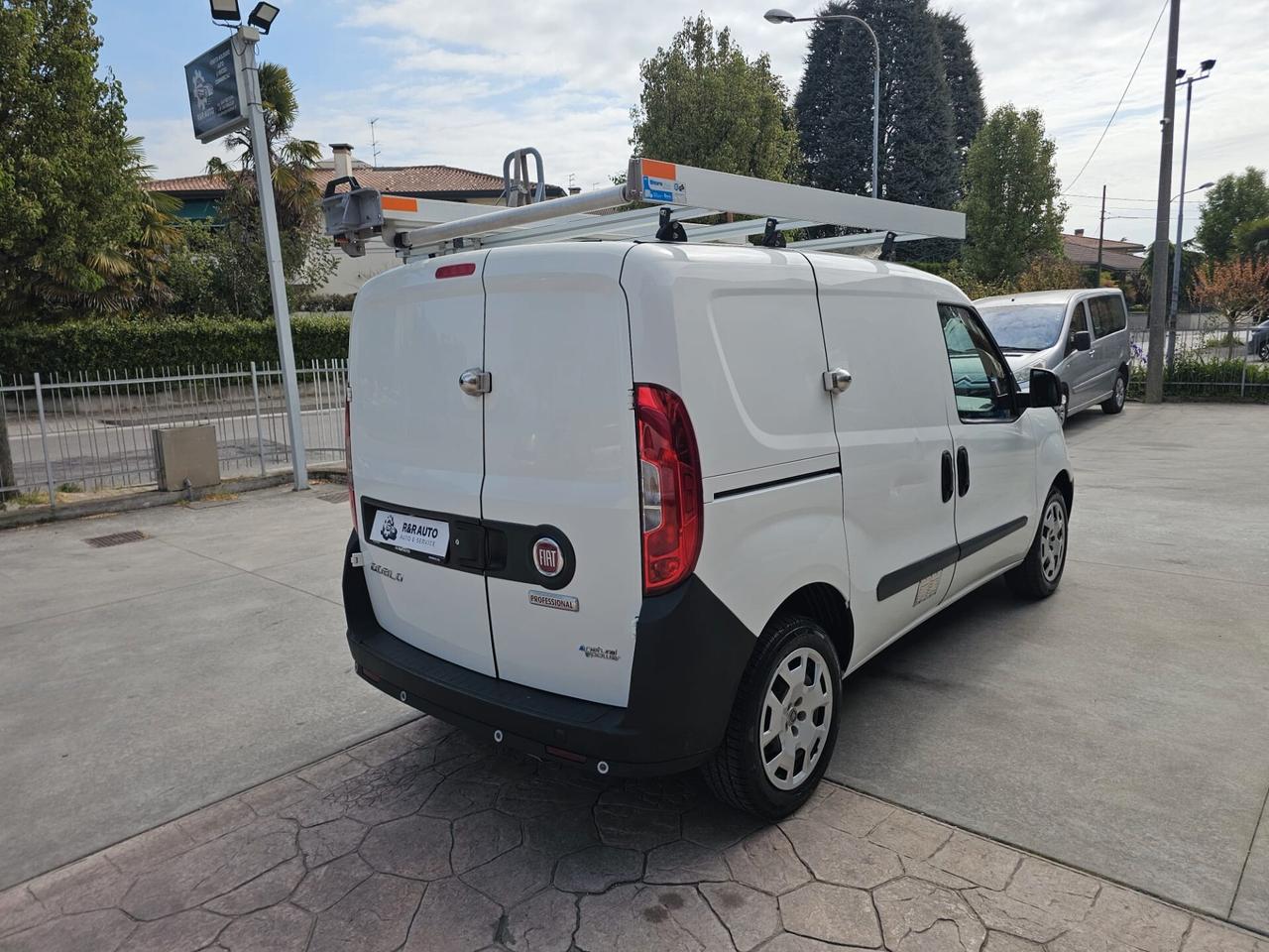 FIAT DOBLÒ CARGO 1.4 T-JET NATURAL POWER