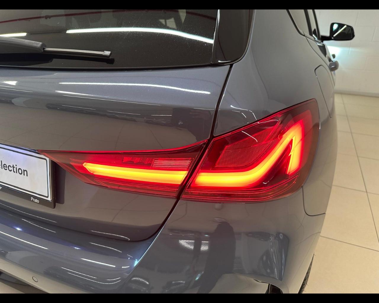 BMW Serie 1 (F40) - 118d 5p. Msport