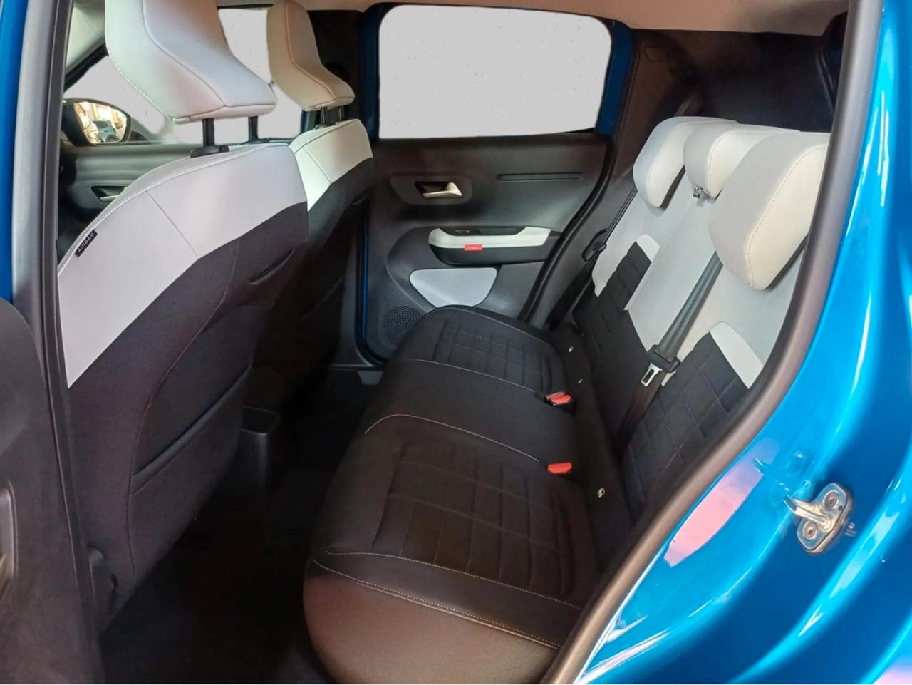 Citroen C3 PureTech 100 S&S Max KM 0 Bright blue