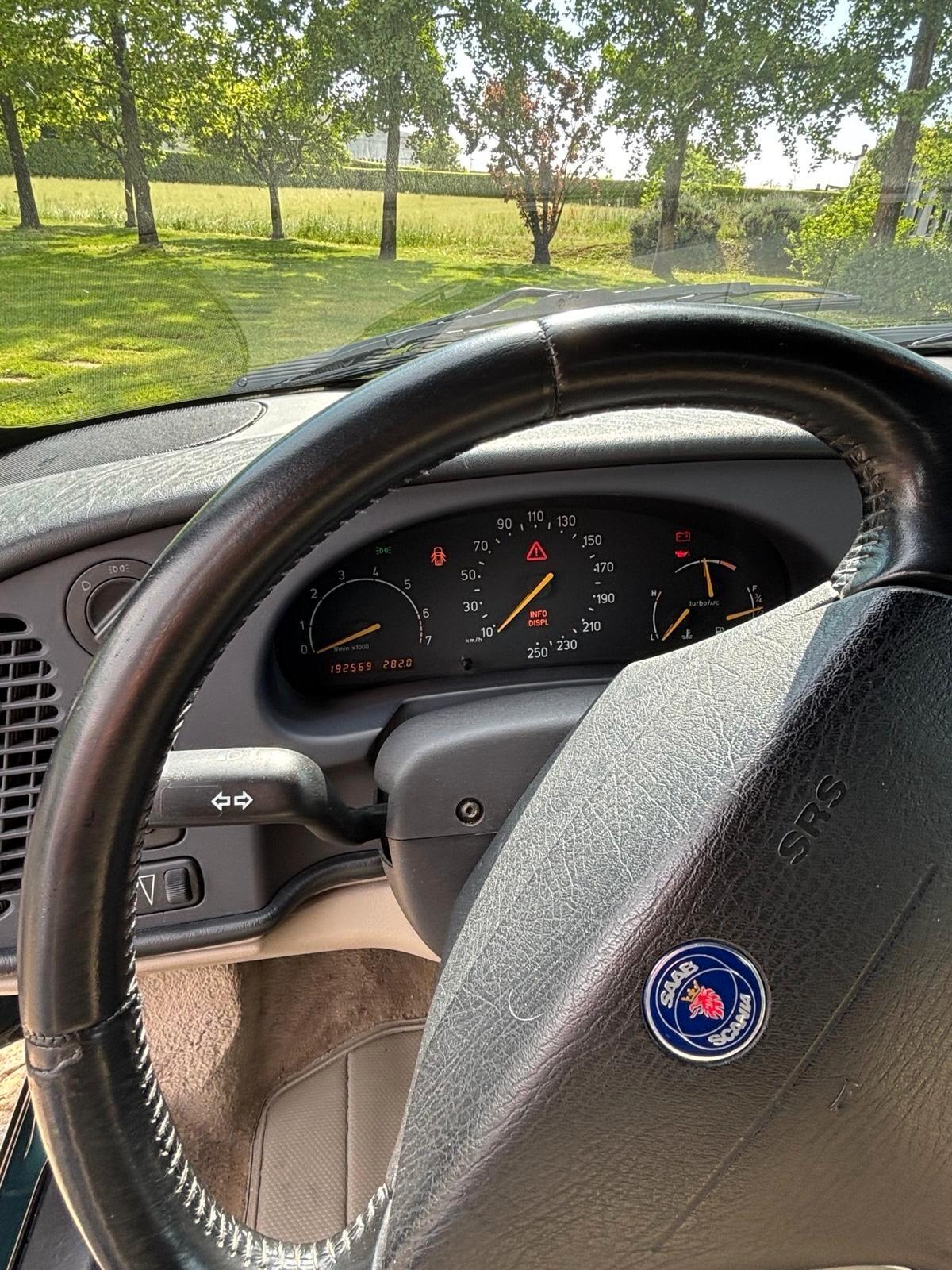 Saab 900 2.0i turbo 16V cat Cabriolet SE
