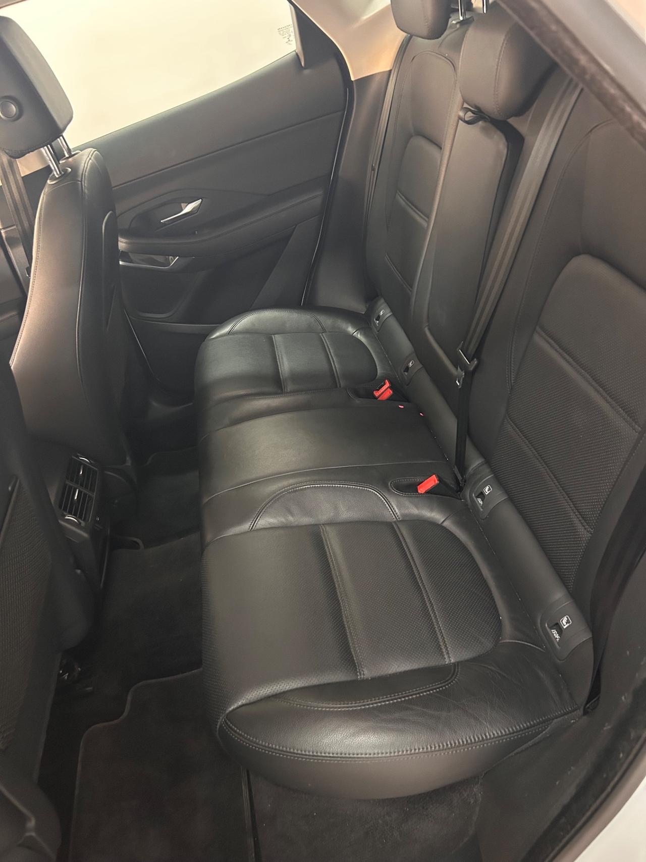 Jaguar E-Pace 2.0D 150 CV R-Dynamic