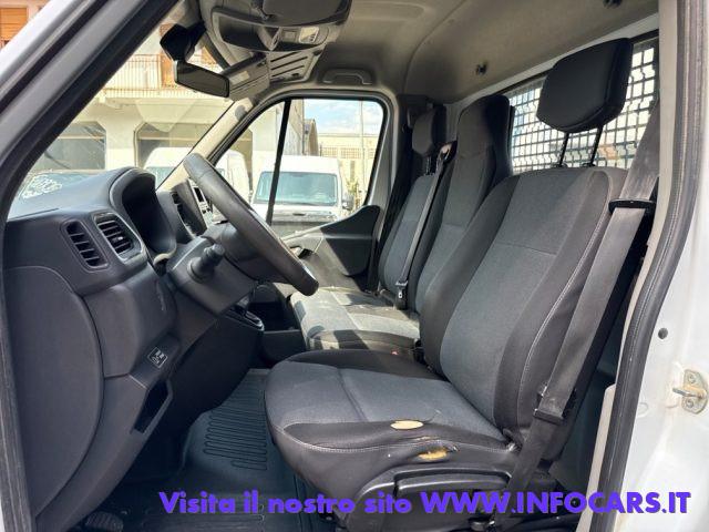 RENAULT Master T35 2.3 dCi 135 CV Pianale Cabinato Ice + IVA