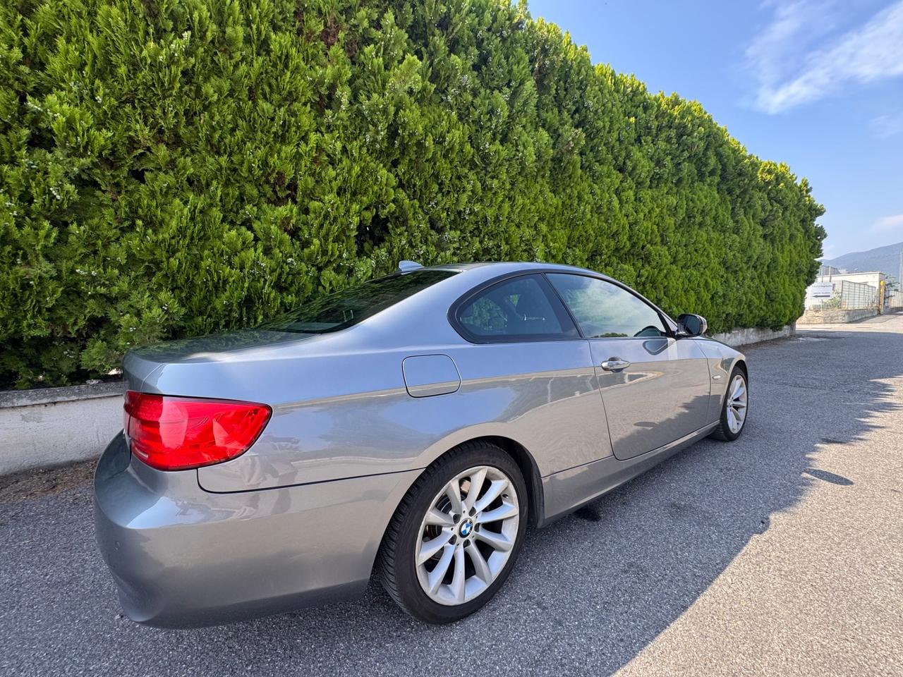 Bmw 320 320, futura, anno 2011, 2.0 diesel, automatico