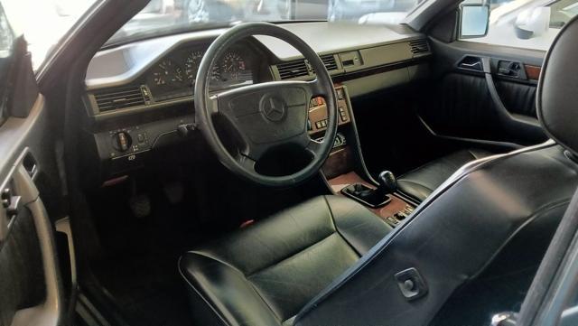 MERCEDES-BENZ E 300 cabrio certificata ASI