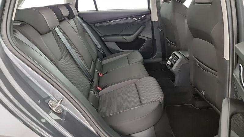 Skoda Octavia 2.0 TDI EVO SCR DSG Wagon Executive