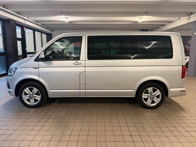Volkswagen Caravelle 2.0 TDI 150CV DSG Comfortline N1