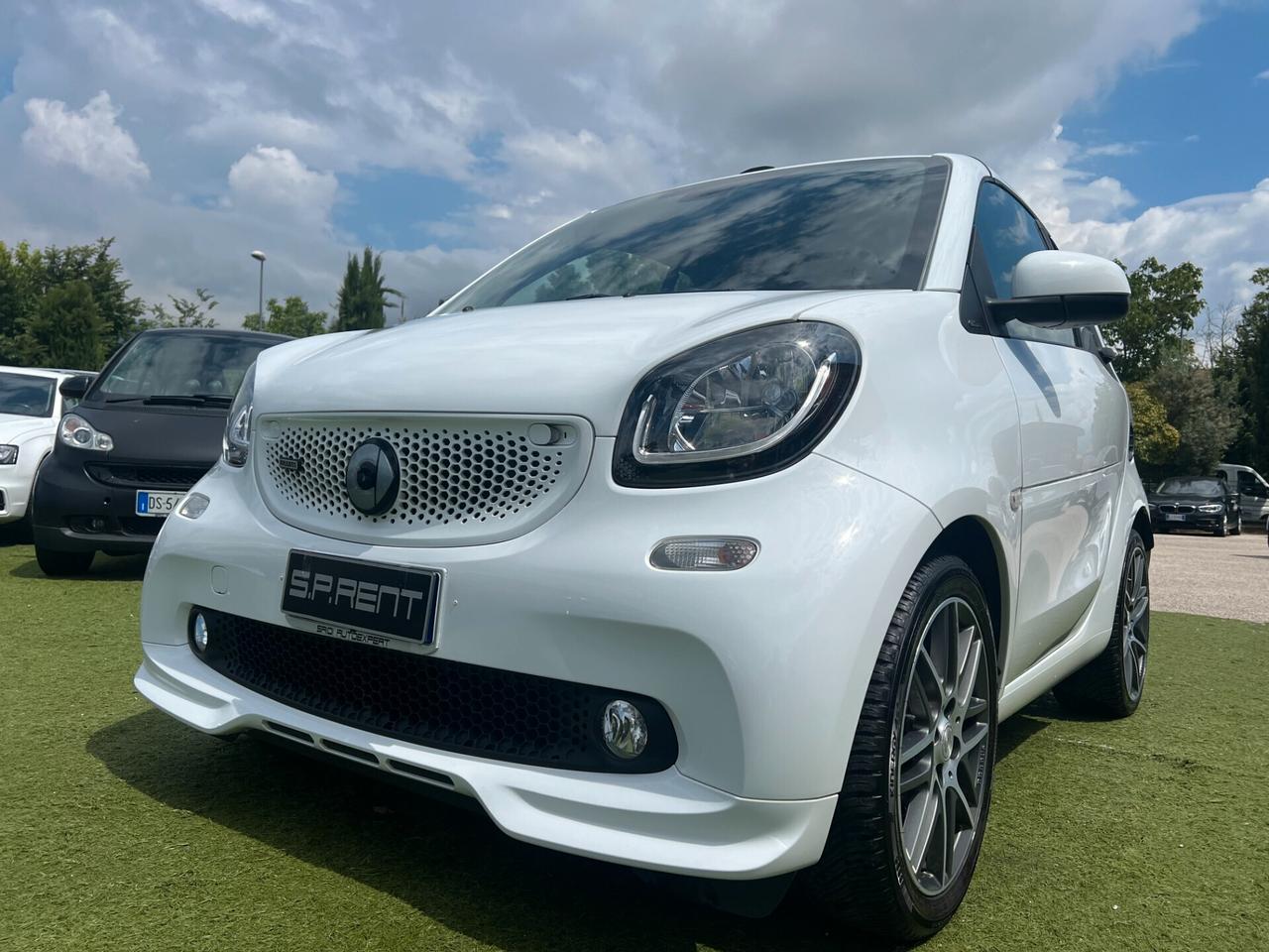 Smart ForTwo BRABUS 0.9 Turbo twinamic cabrio Xclusive/NAVI/CAMERA/ISOFIX