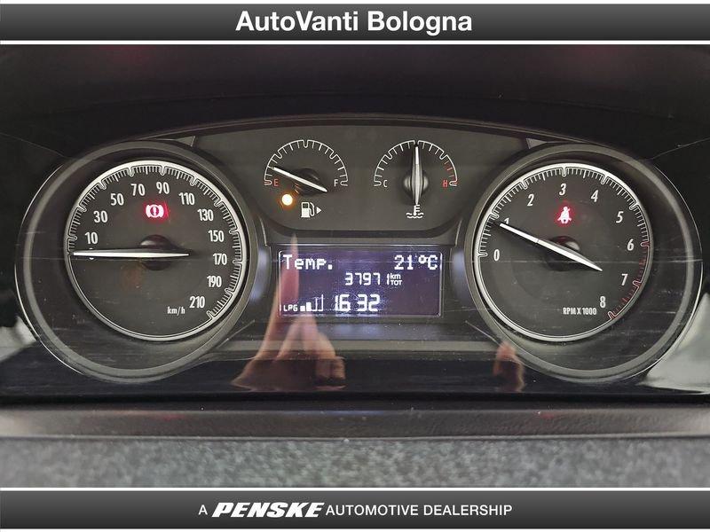 Lancia Ypsilon 1.2 69 CV 5 porte GPL Ecochic Silver