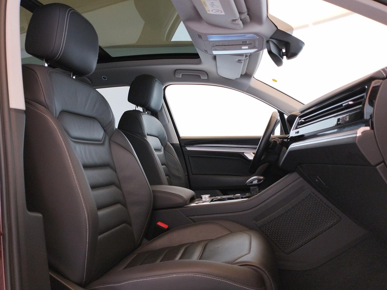 VOLKSWAGEN TOUAREG 3.0 V6 tsi Elegance 340cv tiptronic - TETTO APRIBILE