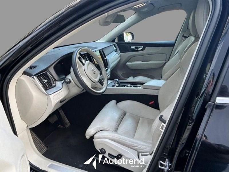 Volvo XC60 B4 197+14 CV AWD Mild Hybrid Diesel Automatico Ultimate Bright