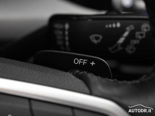 VOLKSWAGEN Golf Variant 2.0 TDI DSG Life Navi, Virtual, ACC, AppConnect