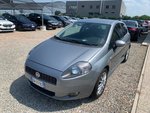 FIAT Grande Punto 1.4 3 porte Fun*NEOPATENTATI*