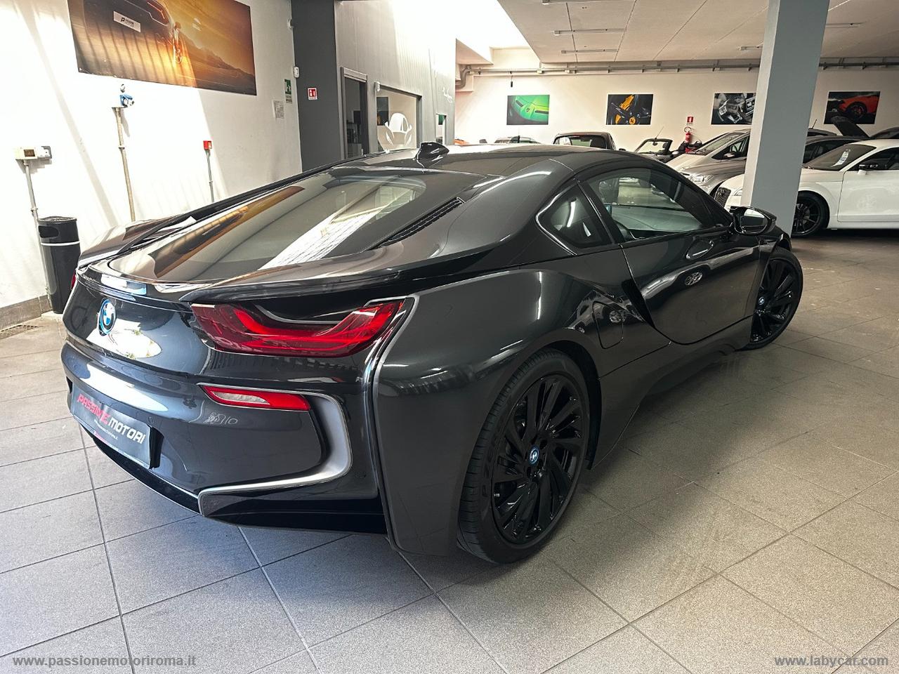 BMW i8 *NO SUPER BOLLO*FULL CARBON*IVA ESPOSTA*