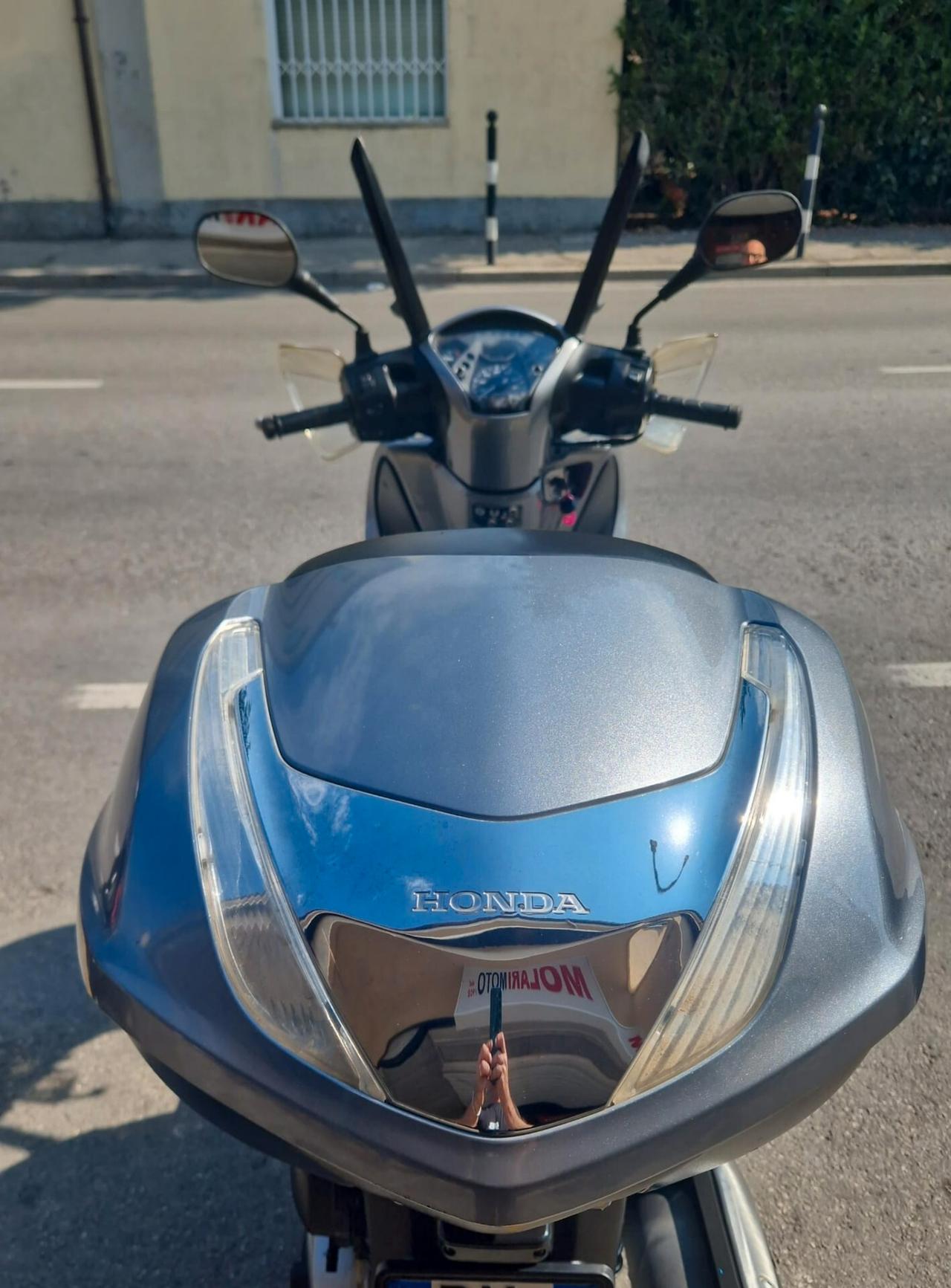 HONDA SH 125 ANNO 09/2015