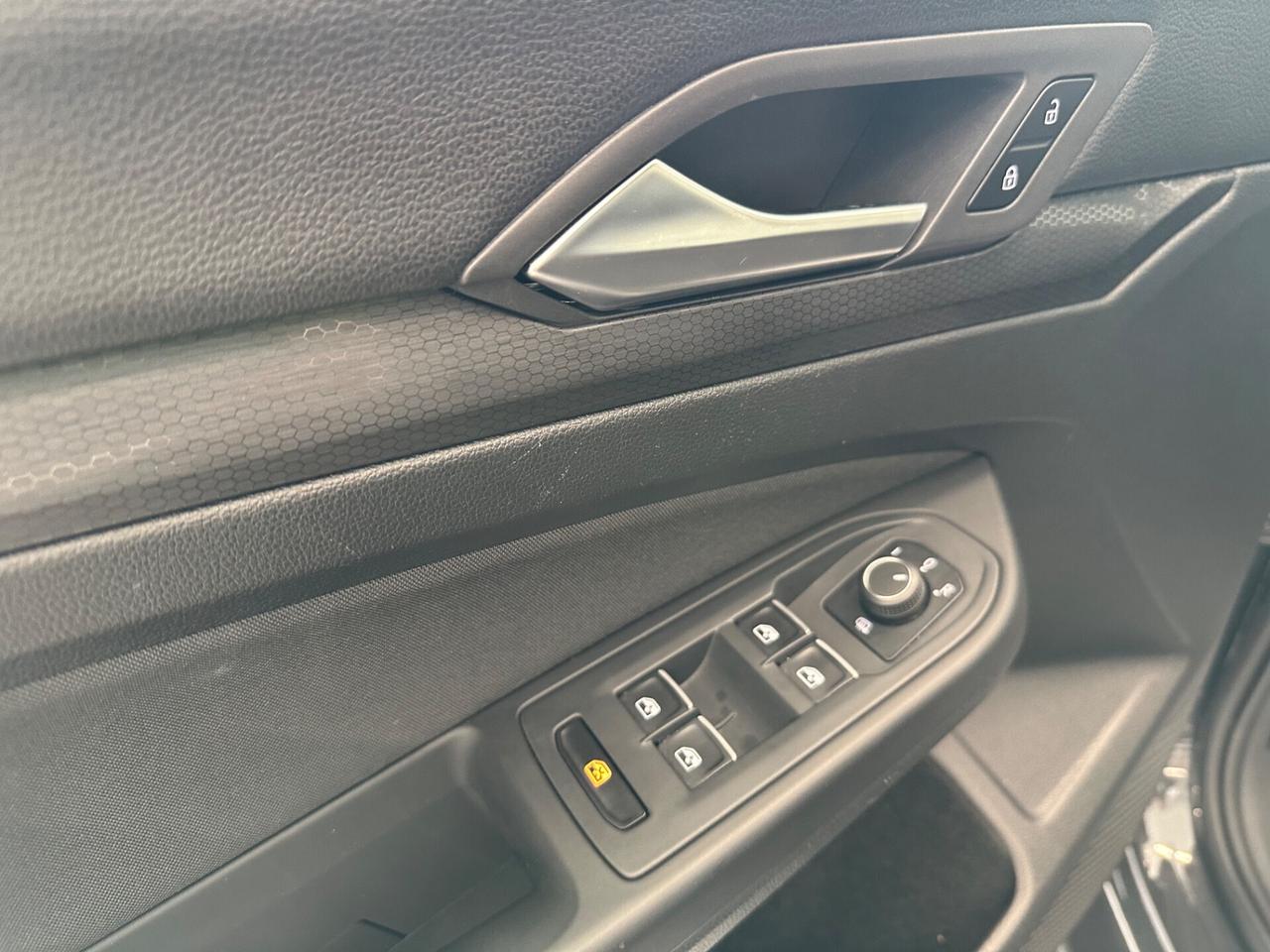 Volkswagen Golf GTI Golf 2.0 TSI GTI DSG PERFORMANCE