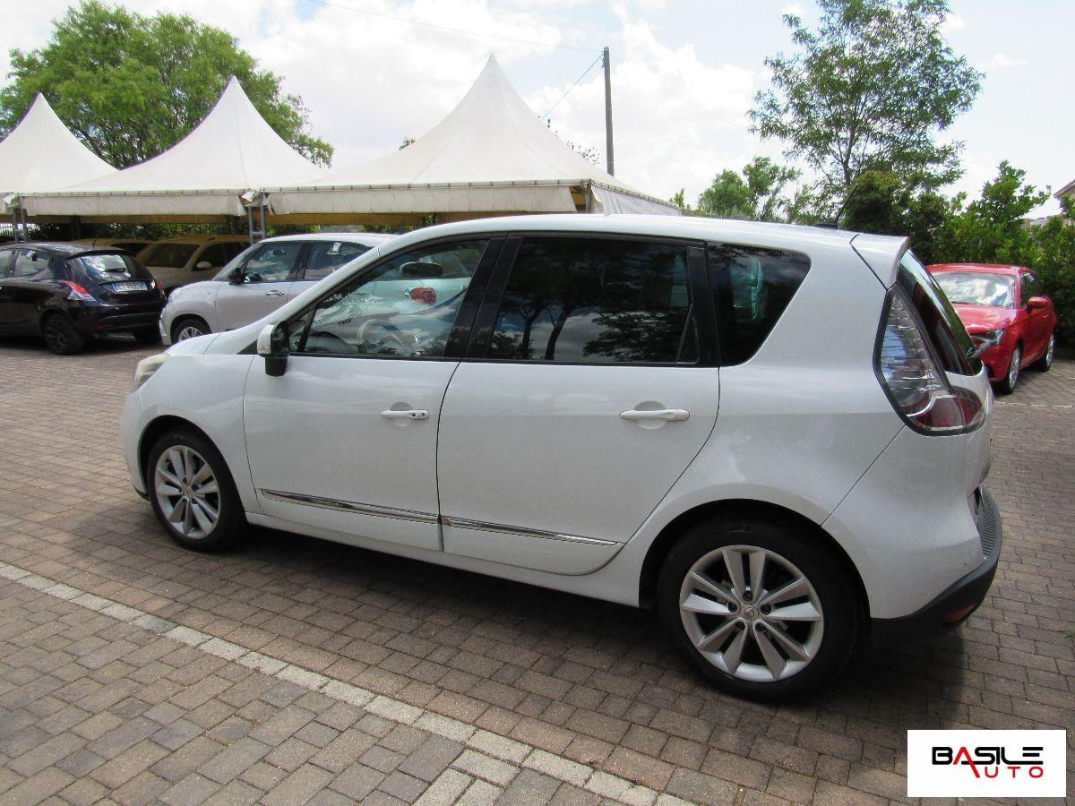 RENAULT - ScÃ©nic - 1.5 dCi 110CV EDC Bose