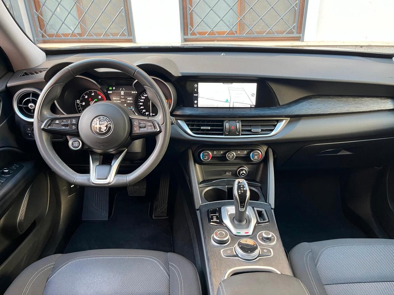 Alfa Romeo Stelvio 2.2 Turbodiesel 190 CV AT8 RWD Business