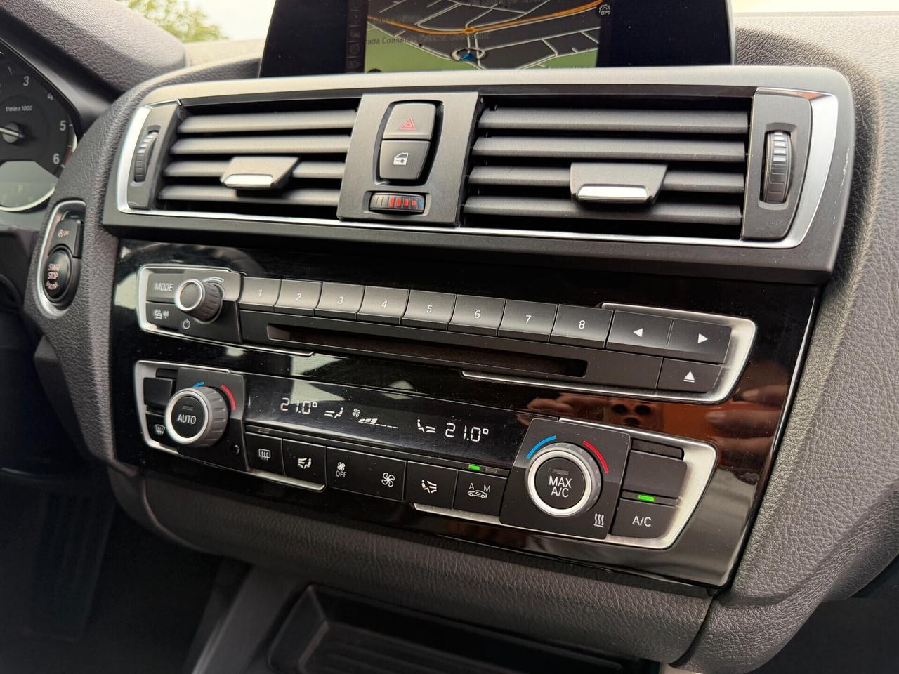 Bmw 118d 5p. 150cv Sport Auto*Navi*Led