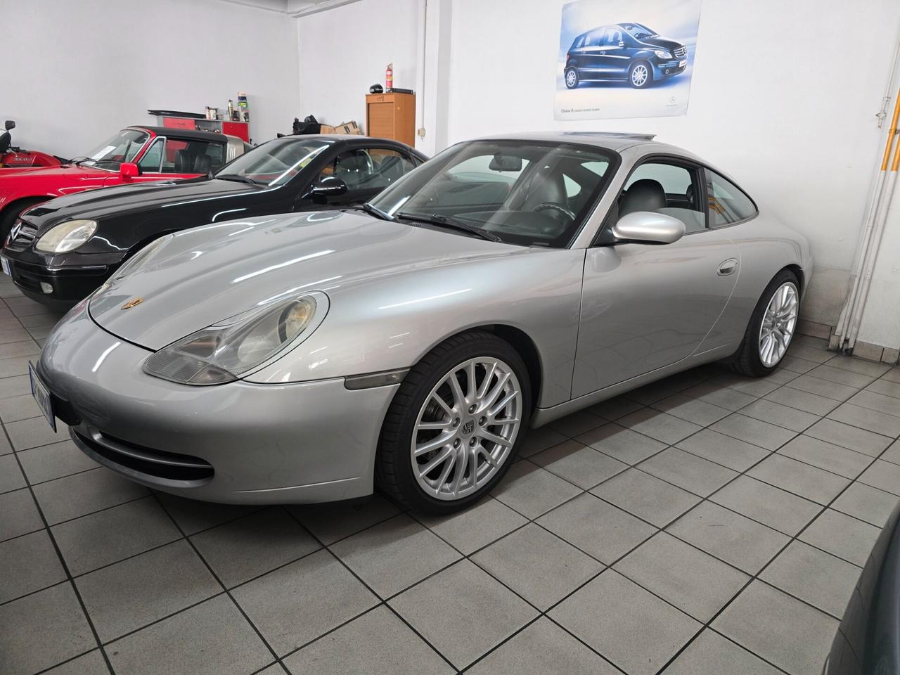 Porsche 911 996 Carrera cat Coupé BOOK/CRS A LIBRETTO
