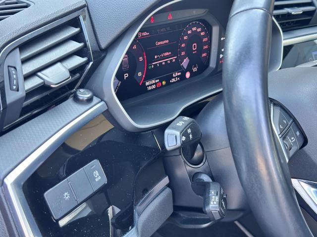 AUDI Q3 35 TDI S tronic Business