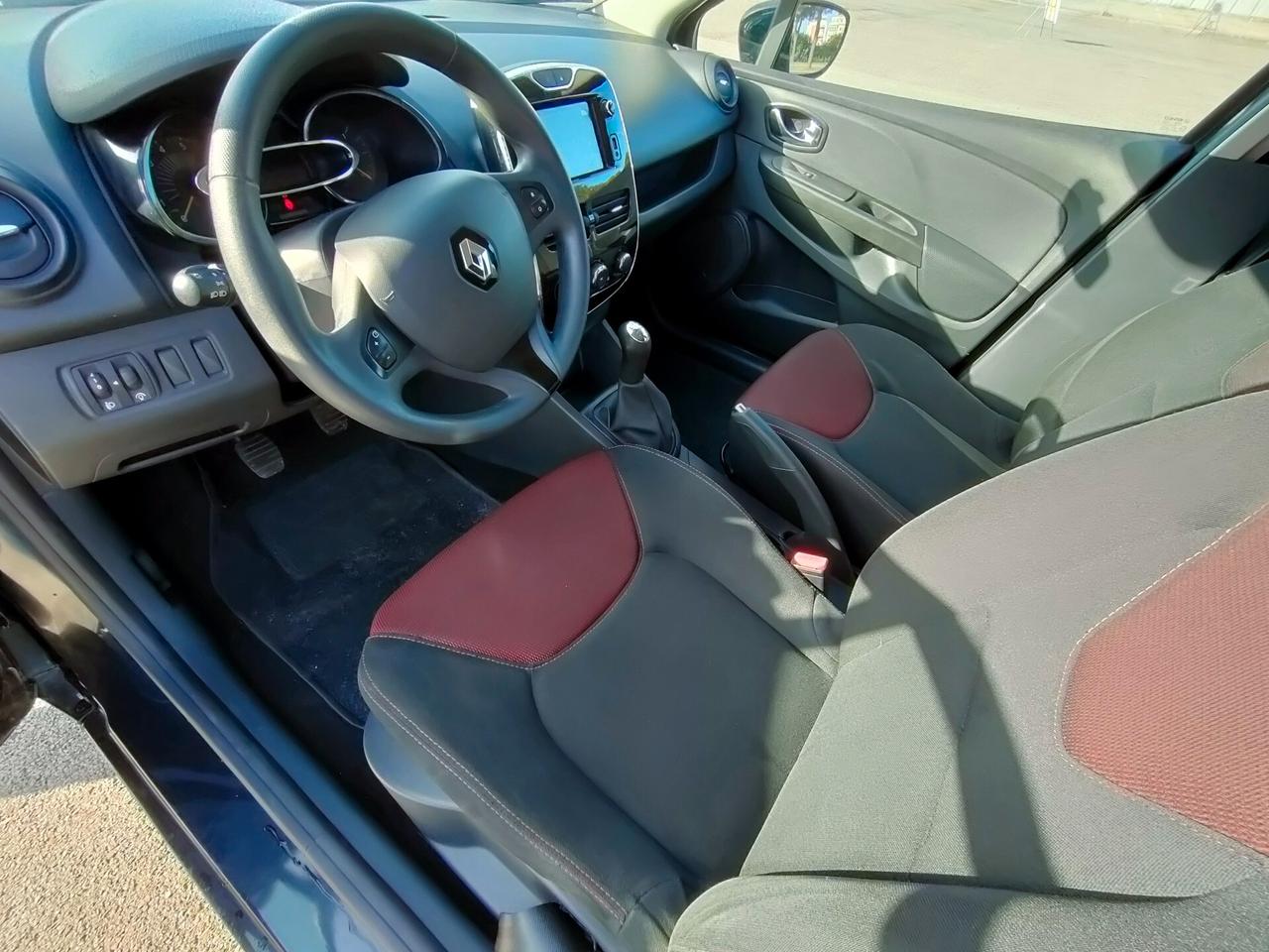 Renault Clio 1.5 dCi 8V 75CV 5 porte Costume National