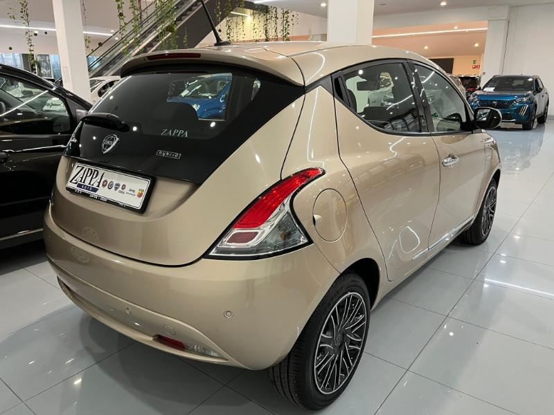 LANCIA Ypsilon 1.0 FireFly 5p. S&S Hybrid Ecochic Gold