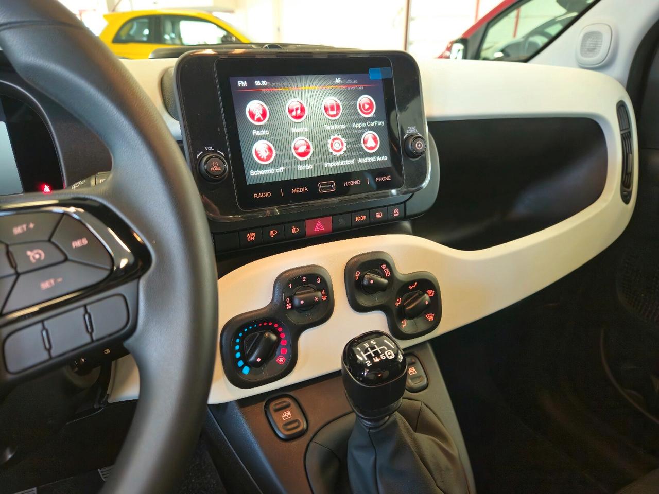 Fiat Panda Pandina 1.0 FireFly 65 CV Hybrid Cross