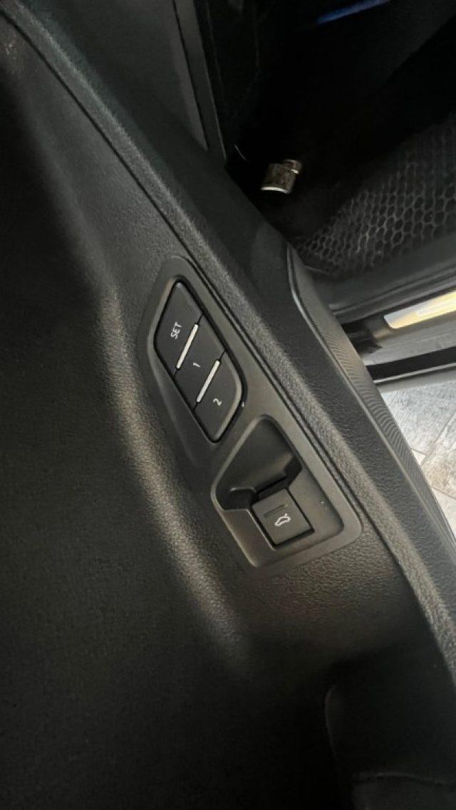 AUDI Q3 40 TDI quattro S tronic S line edition- FULL