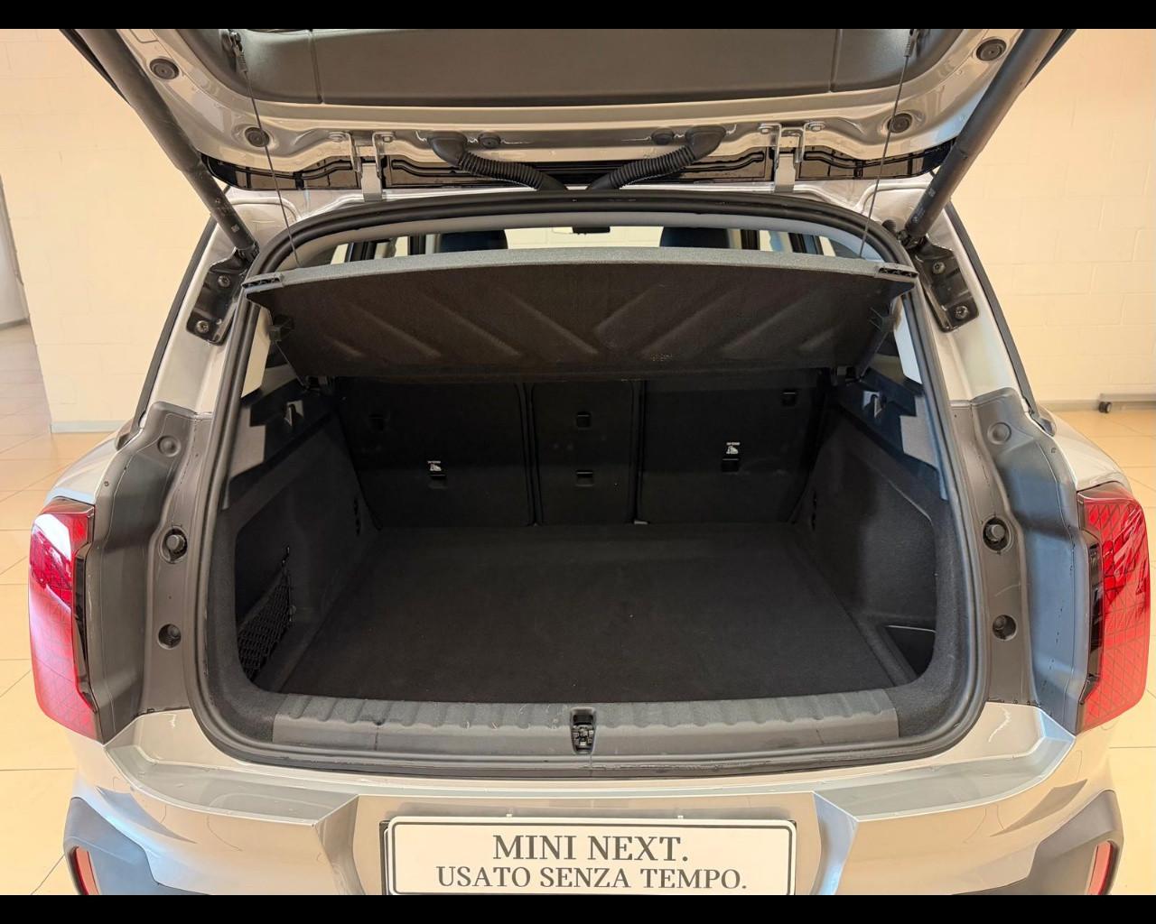 MINI Mini Countrym.(U25) - Mini D Classic Countryman