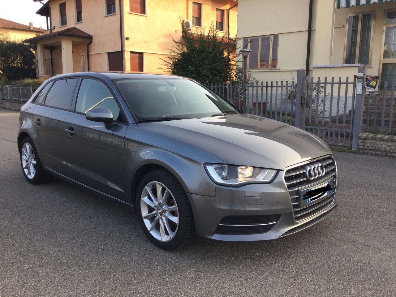 Audi A3 1.6 TDI S tronic Ambition Euro 6 2014