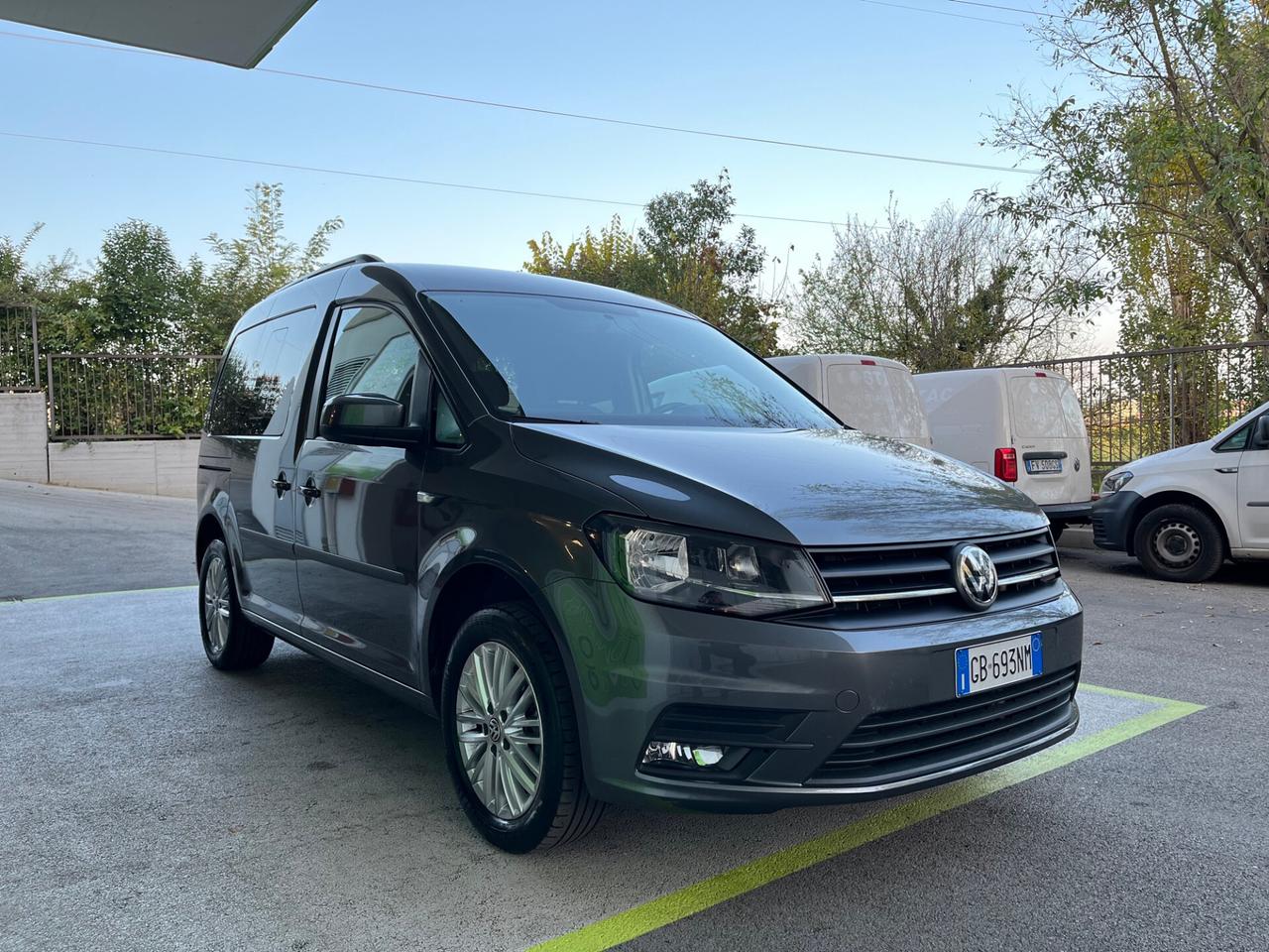 Volkswagen Caddy 2.0TDI DSG 5POSTI GARANZIA 24MESI