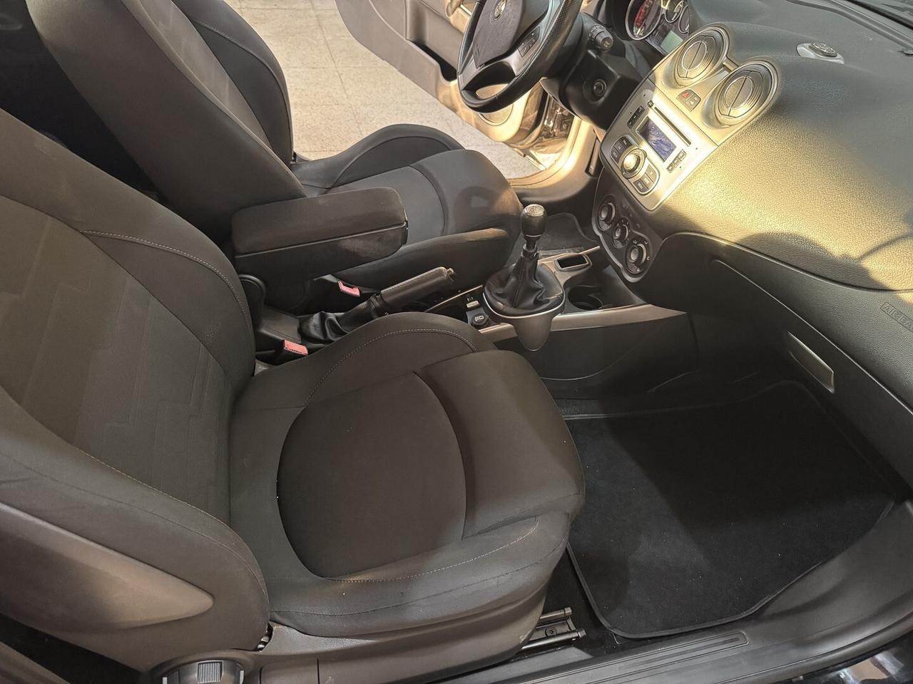 ALFA MiTo 1.4 Benz. 77 cv.