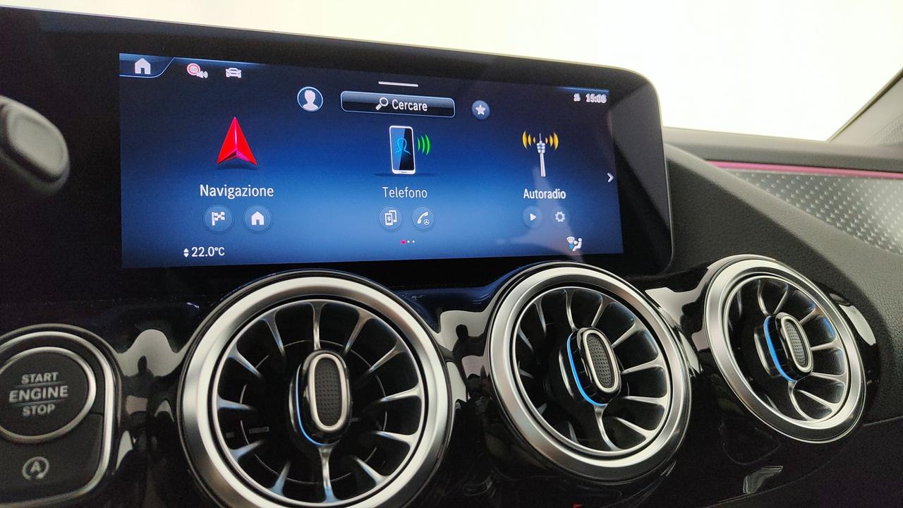 Mercedes-Benz GLA 200 d automatic