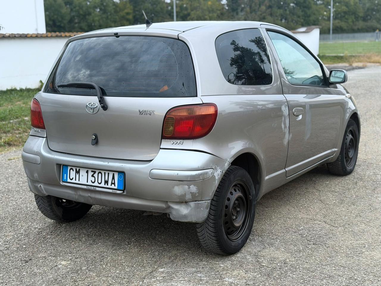 Toyota Yaris 1.0i 16V cat 3 porte