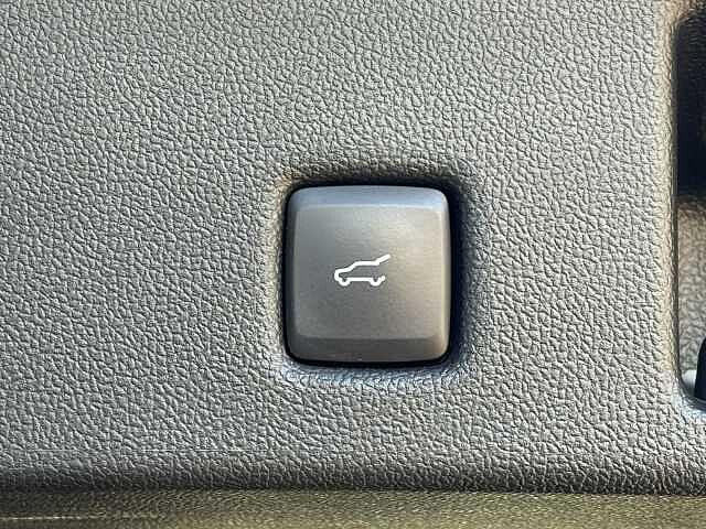 Ford Kuga 2.5 Full Hybrid 190 CV CVT AWD ST-Line X