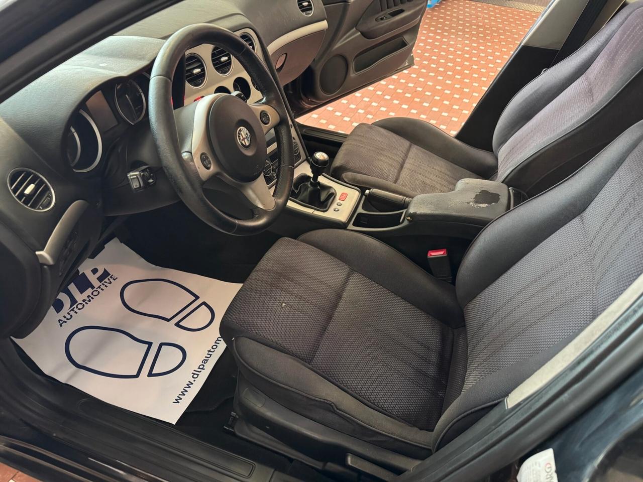 Alfa Romeo 159 1.9 JTDm Sportwagon Distinctive