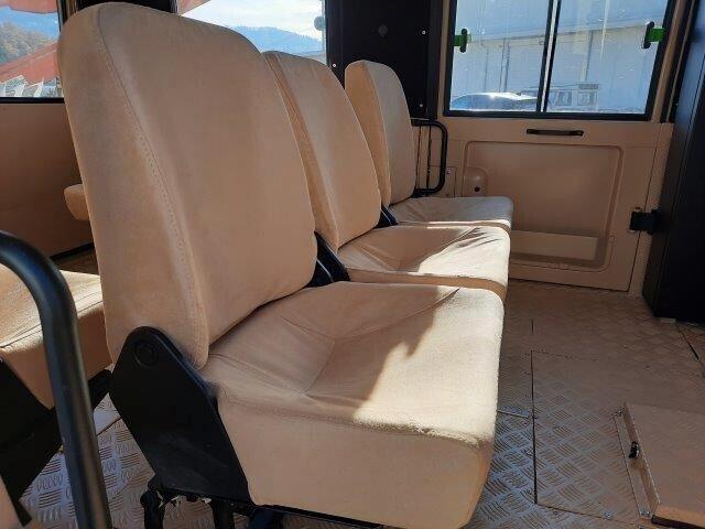 Iveco VM 90 2.8TDI 4X4 HARD TOP 9POSTI + CARRELLO