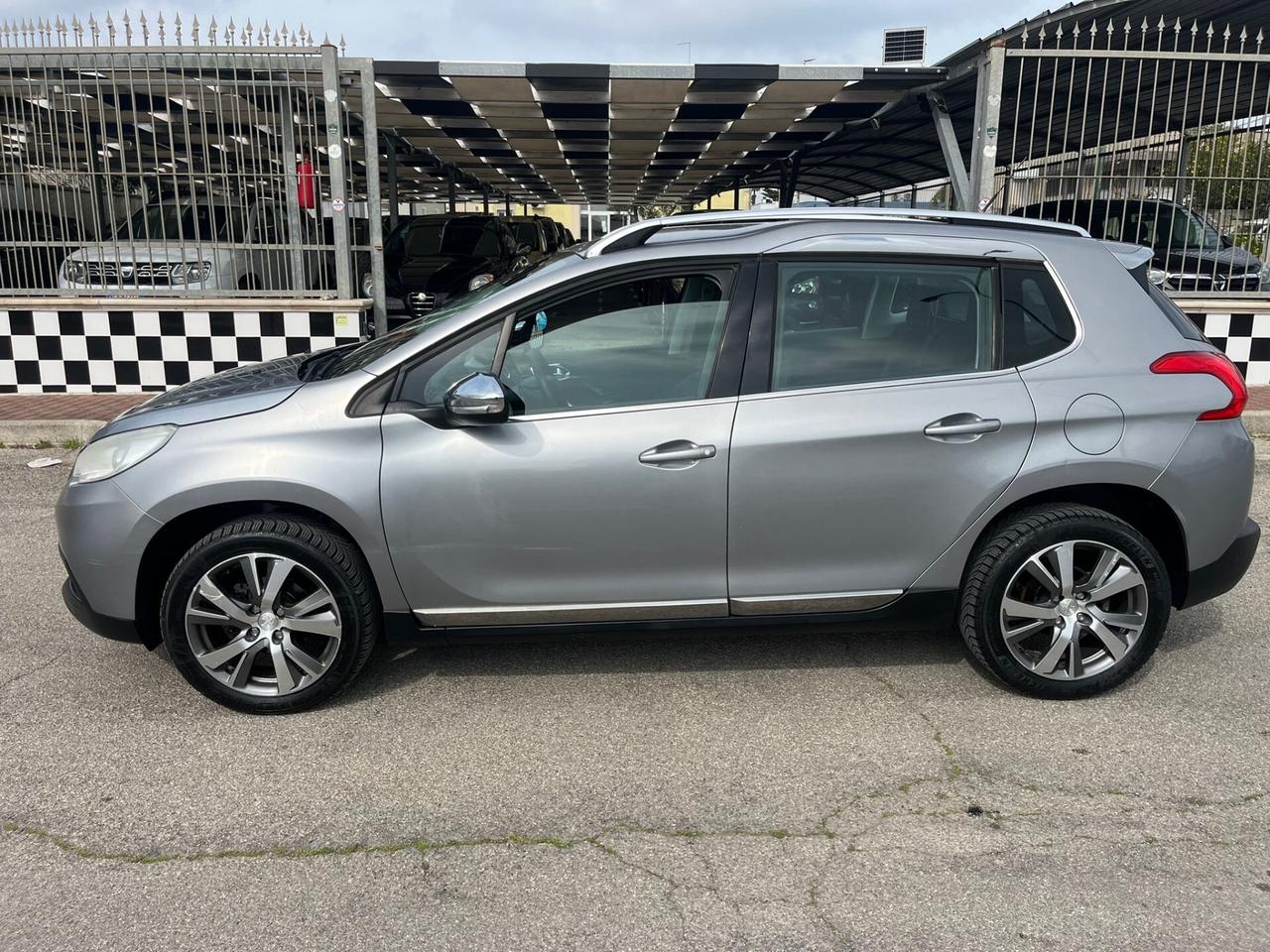 Peugeot 2008 N1 BlueHDi 100 Allure 2015