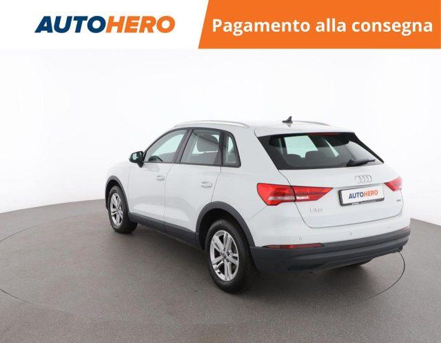 AUDI Q3 40 TDI quattro S tronic Business