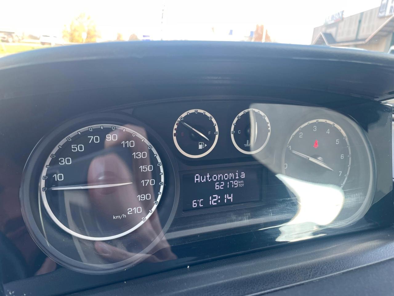 Lancia Ypsilon 1.2 69 CV 5 porte Elefantino