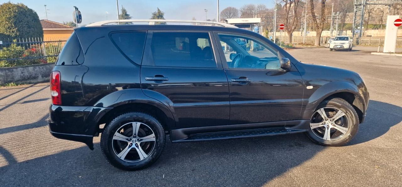 Ssangyong REXTON II 2.7 XDi TOD Luxury