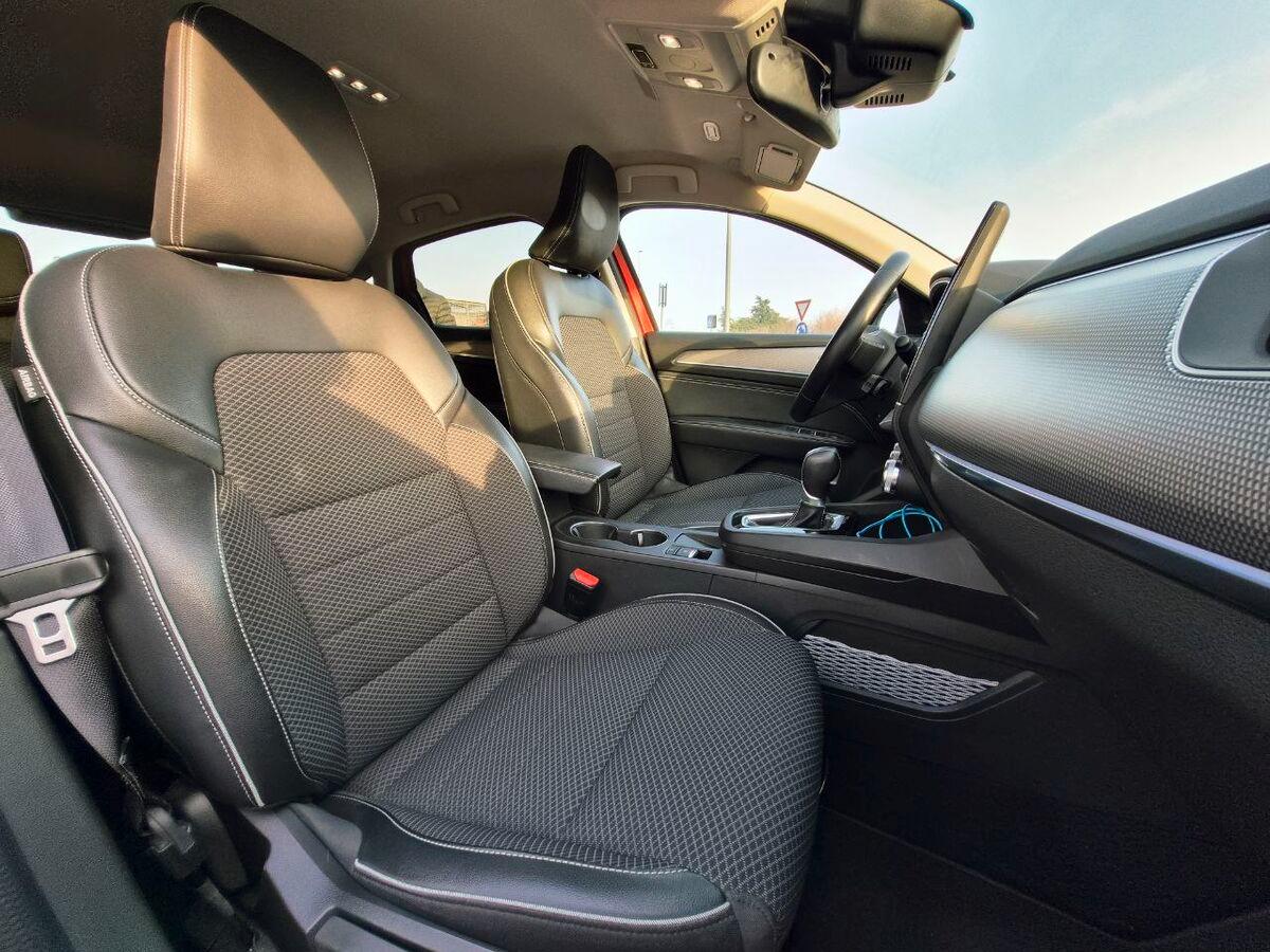 Renault Arkana 1.6 E-Tech full hybrid Intens 145cv