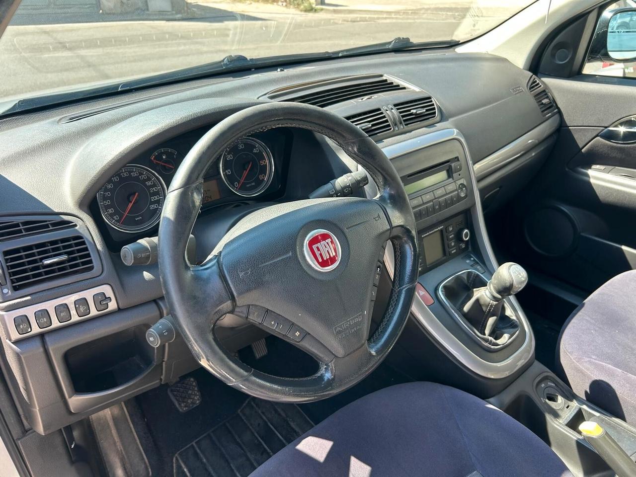 Fiat Croma 1.9cc diesel)PRIVATO)-2010
