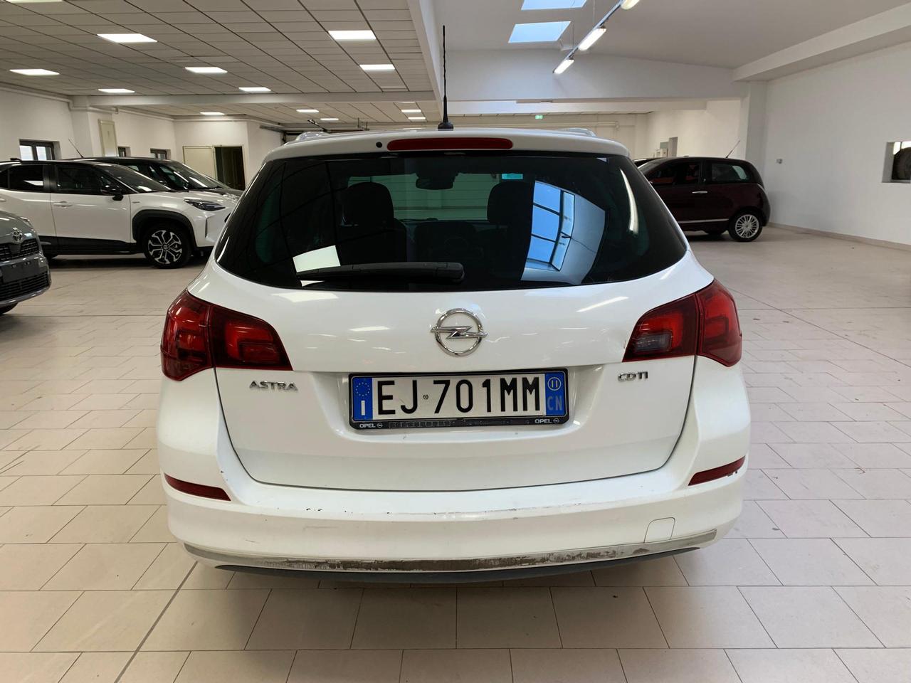 Opel Astra Sports Tourer 1.7 cdti Cosmo 125cv